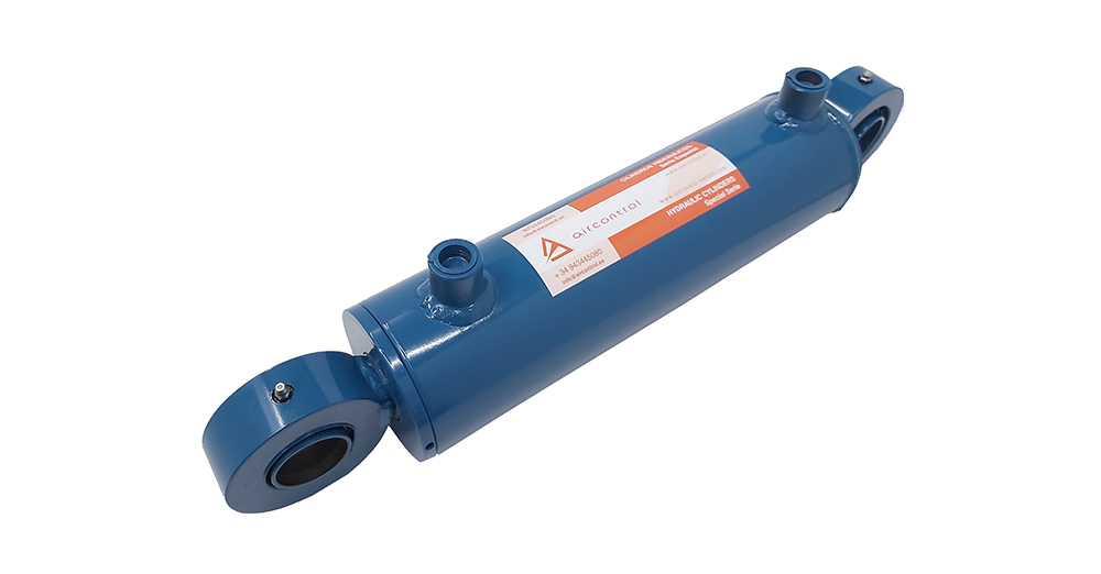 Welded round hydraulic cylinders with welding manufactured by AirControl